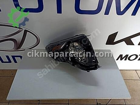 Ford Tourneo Sağ Ön Far çıkma parça