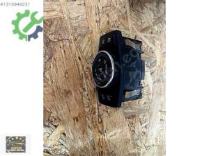 FORD COURİER FAR KONTROL DÜĞMELERİ