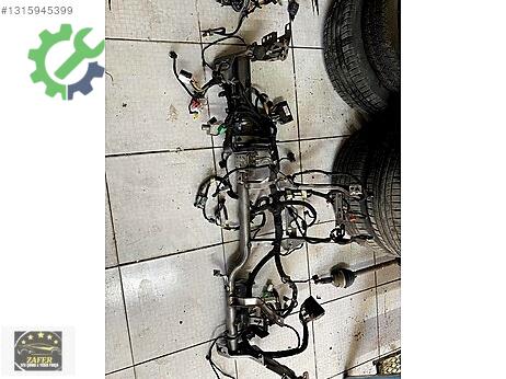 Ford Tourneo Göğüs Demiri çıkma parça