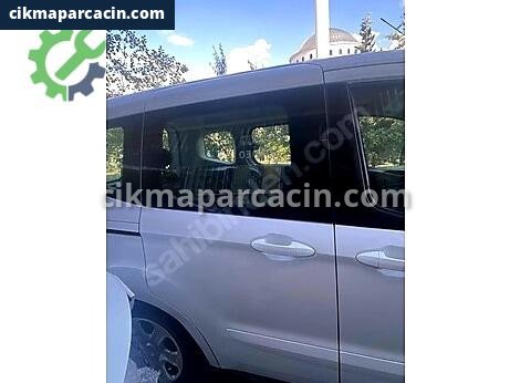 Ford Tourneo Sağ Arka Kapı çıkma parça