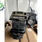 FORD COURIER KALORİFER KAZANI KUTUSU