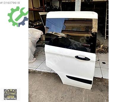 Ford Tourneo Sağ Kapı çıkma parça