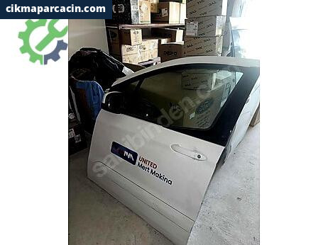 Ford Tourneo Sol Ön Kapı çıkma parça
