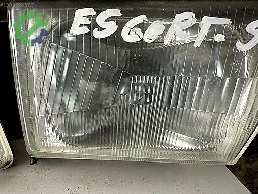 Ford Escort Sağ Ön Far çıkma parça