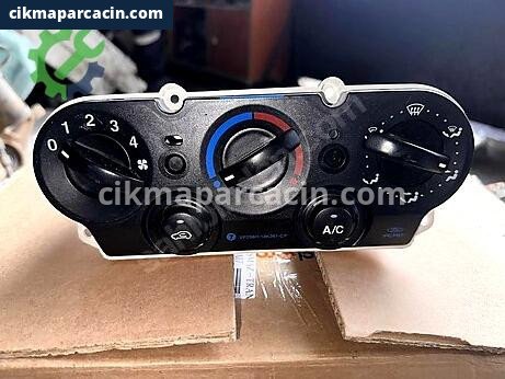 Ford Fiesta Klima Kontrol Paneli çıkma parça