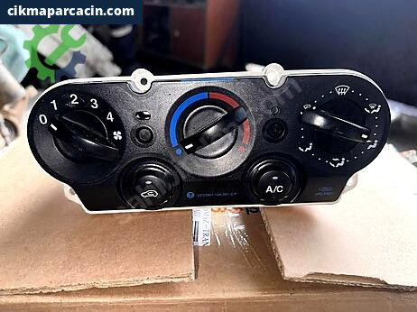 Ford Fiesta Klima Kontrol Paneli çıkma parça