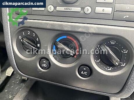 Ford Fiesta Klima Kontrol Paneli çıkma parça
