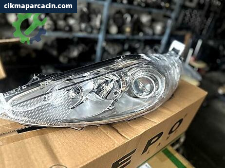 Ford Fiesta Far çıkma parça