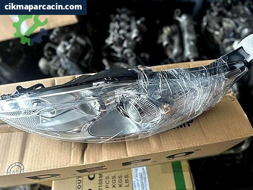Ford Fiesta Far çıkma parça