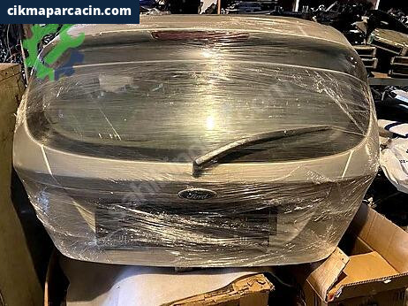 Ford Fiesta Bagaj Kapağı çıkma parça