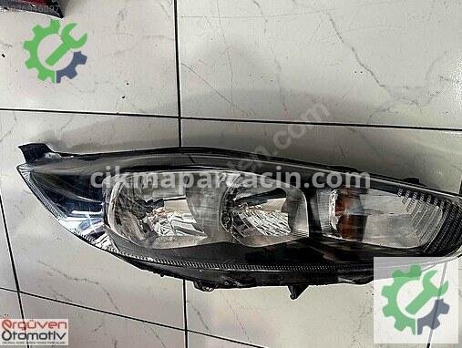 Ford Fiesta Sağ Ön Far 77RHCRRL çıkma parça