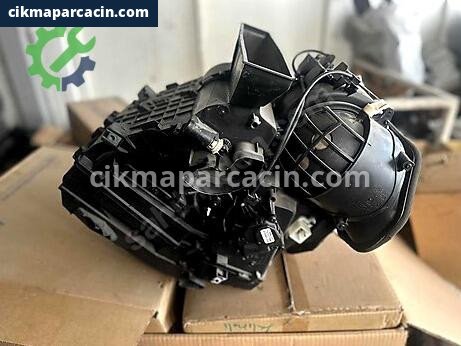 Ford Focus Kalorifer Kutusu çıkma parça