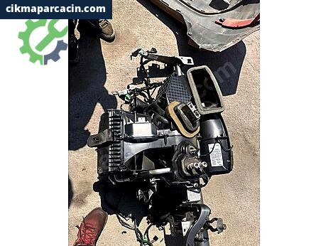 Ford Fiesta Kalorifer Kutusu çıkma parça