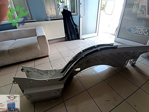 Ford Ön Çamurluk çıkma parça
