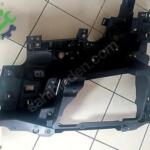 FORD FMAX SAĞ SOL FAR KASASI