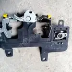 FORD FMAX SAĞ SOL KAPI KİLİT İÇ BRAKET