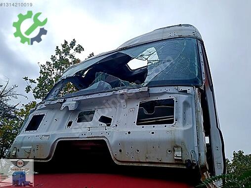 Ford Cam Suyu Deposu çıkma parça