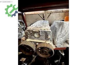 FORD FOCUS 1 2.0 ST SİLİNDİR KAPAĞI