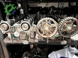 FORD FOCUS 1.6 BENZİNLİ 100 LÜK SİLİNDİR KAPAĞI