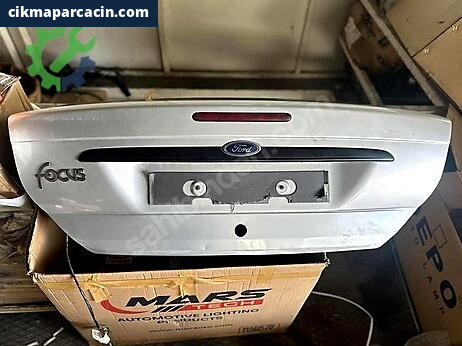 Ford Focus Bagaj Kapağı çıkma parça