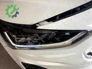 FORD FOCUS 2024 4.5 SAĞ FAR LEDLİ ÇIKMA ORJİNAL HATASIZ