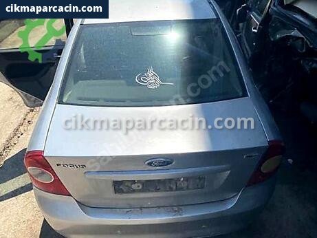 Ford Focus Arka Cam çıkma parça