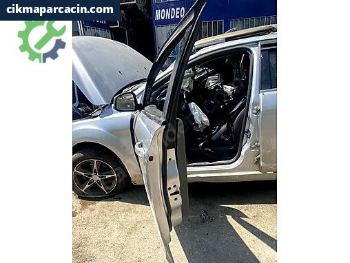 Ford Focus Sol Ön Kapı çıkma parça