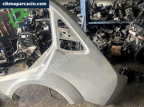 Ford Focus Arka Çamurluk çıkma parça