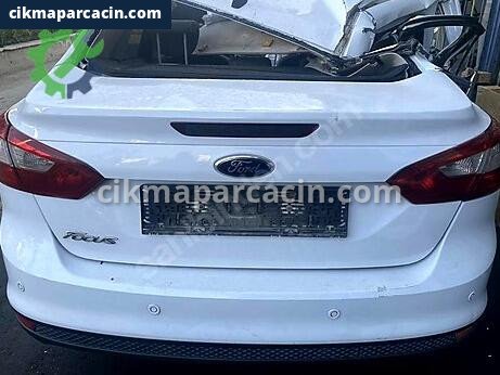 Ford Focus Bagaj Kapağı çıkma parça