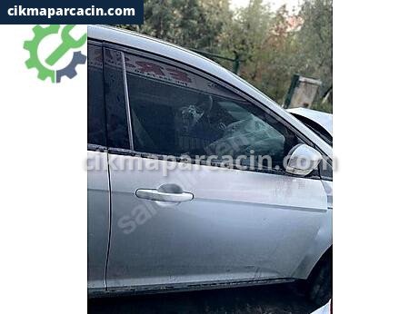 Ford Focus Sağ Ön Kapı çıkma parça