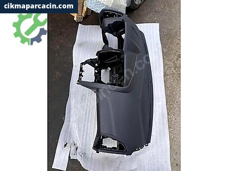 Ford Focus Torpido çıkma parça