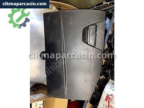 Ford Focus Torpido çıkma parça