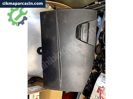 Ford Focus Torpido çıkma parça