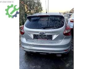 FORD FOCUS 3 HATCHBACK HB ARKA BAGAJ KAPAĞI HATASIZ DOLU GRİ