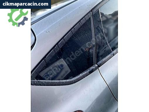 Ford Focus Kelebek Camı çıkma parça