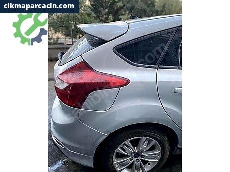 Ford Focus Sol Arka Çamurluk çıkma parça