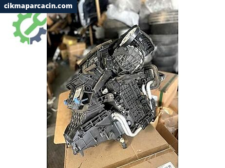 Ford Focus Kalorifer Kutusu çıkma parça