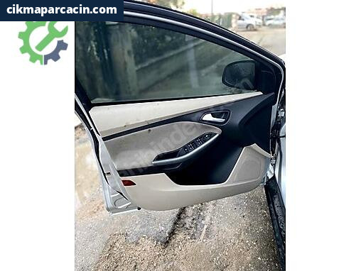 Ford Focus Taban Döşemesi çıkma parça