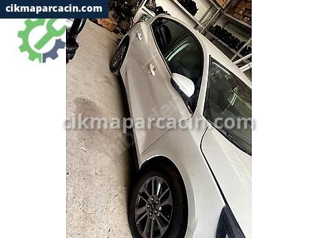 Ford Focus Arka Kapı çıkma parça
