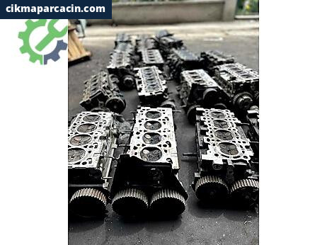 Ford Focus Silindir Kapak çıkma parça