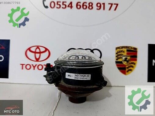 Ford Focus Sağ Sis Farı 3M5115K201AA çıkma parça