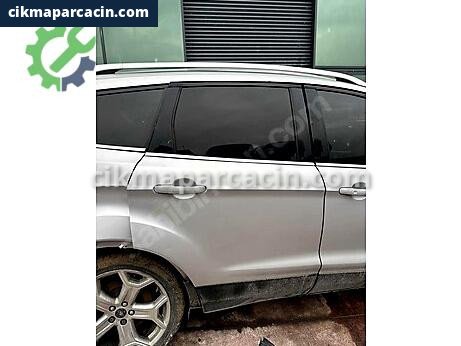 Ford Kuga Sağ Kapı çıkma parça
