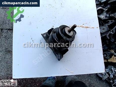 Ford Mondeo Motor Takozu çıkma parça