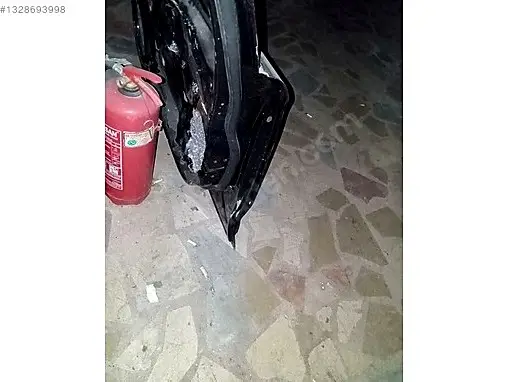 Ford Mondeo Sağ Ön Kapı çıkma parça