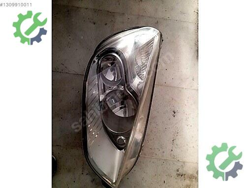 Ford S Max Sağ Ön Far çıkma parça