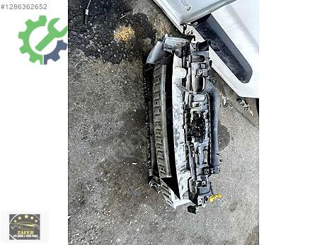 Ford Tourneo Radyatör çıkma parça