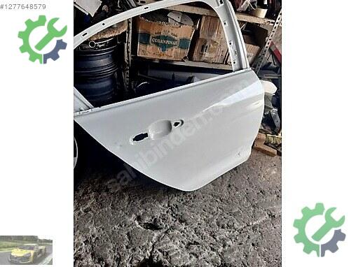 Fiat Egea Sağ Arka Kapı çıkma parça