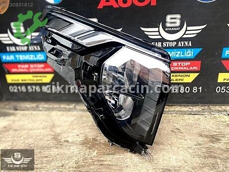 Ford Tourneo Sağ Ön Far çıkma parça