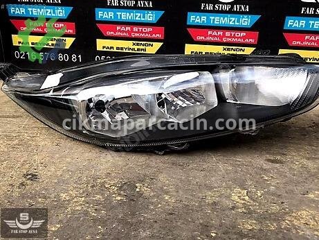 Ford Fiesta Sağ Ön Far çıkma parça