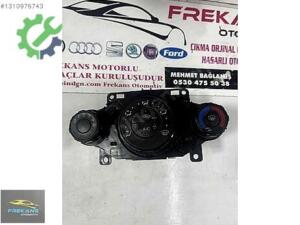 Ford Fiesta çıkma klima kontrol paneli manuel 8A1 18549